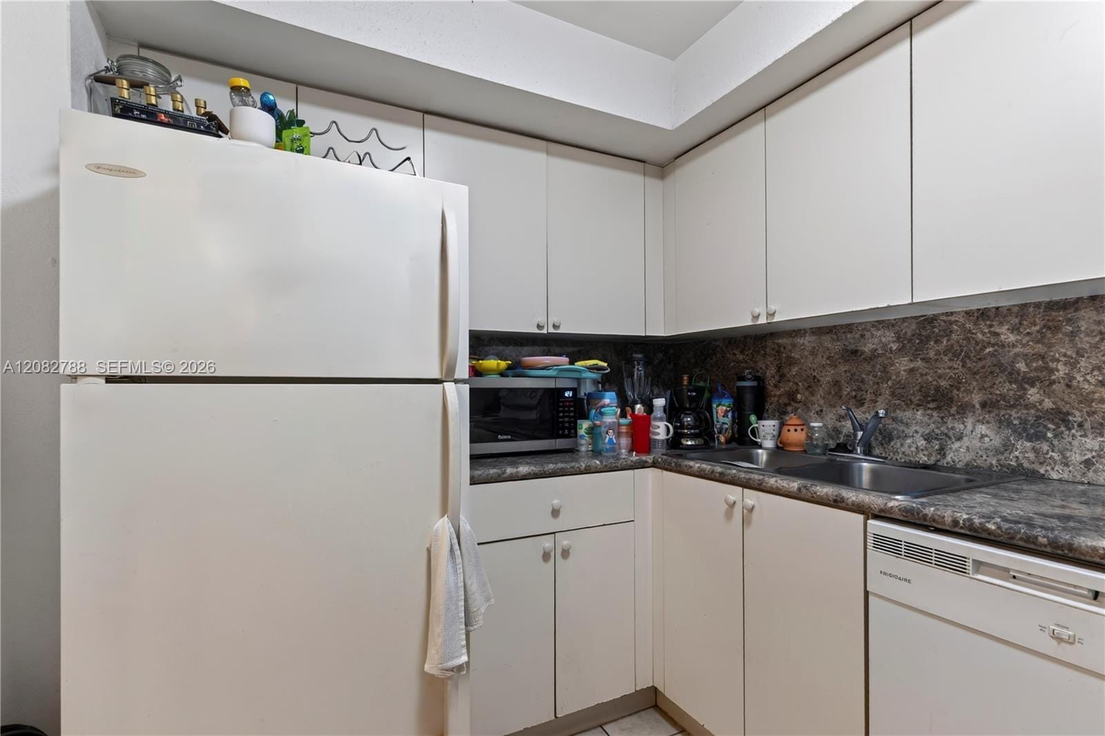 4215 N University Drive 115 — photo 9