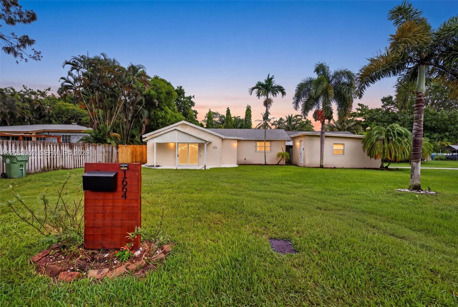 1664 SW 28th Avenue, Fort Lauderdale, FL 33312