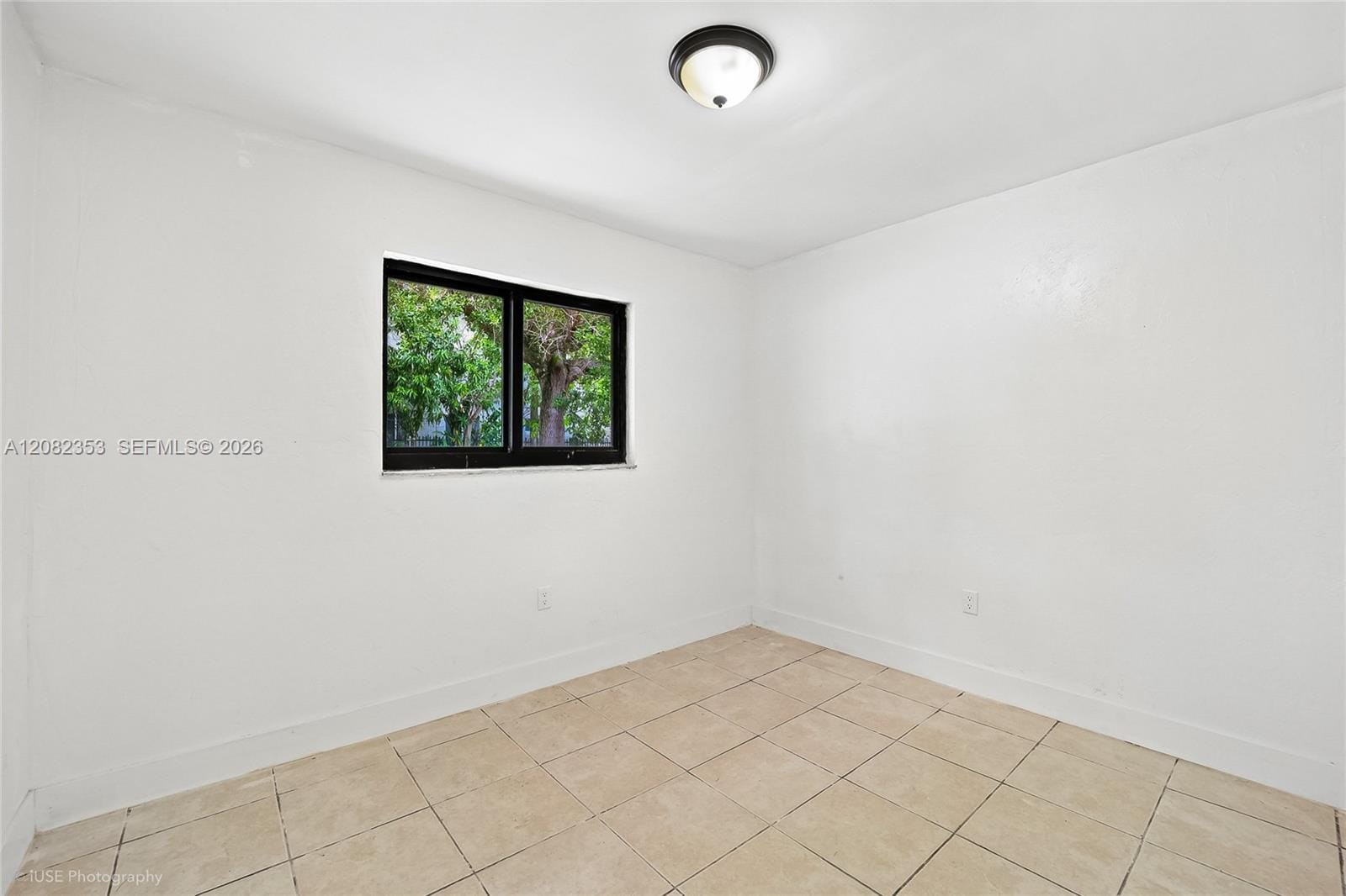 3471 Plaza Street — photo 8