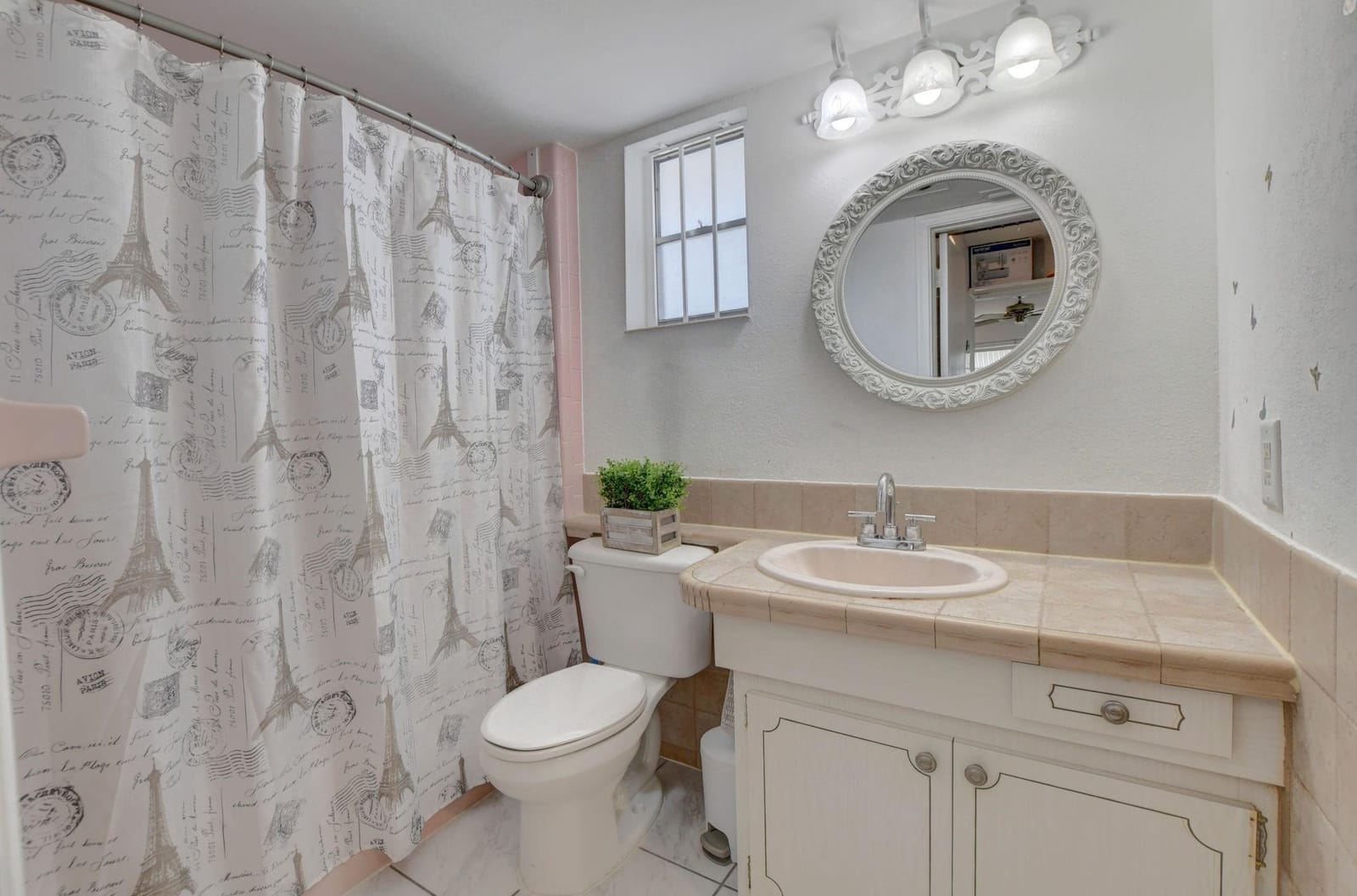 899 SE 2nd Avenue 215 — photo 10