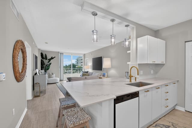 625 Casa Loma Boulevard 506, Boynton Beach, FL 33435