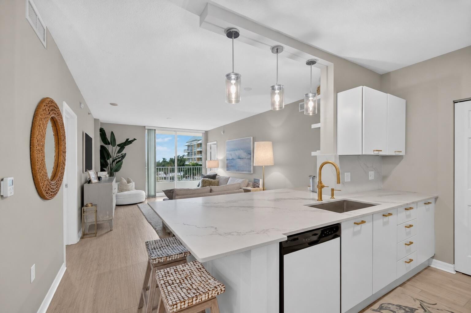 625 Casa Loma Boulevard 506 — photo 2