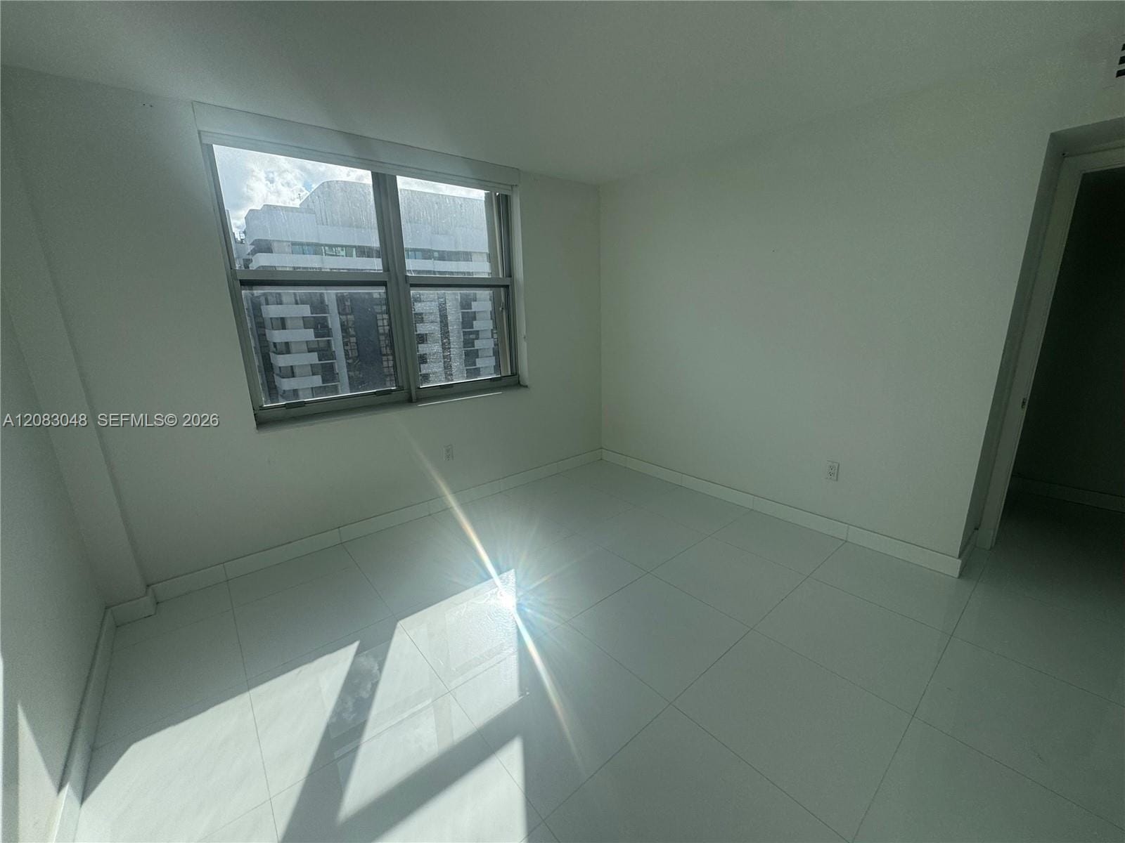625 Biltmore Way 1103 — photo 9