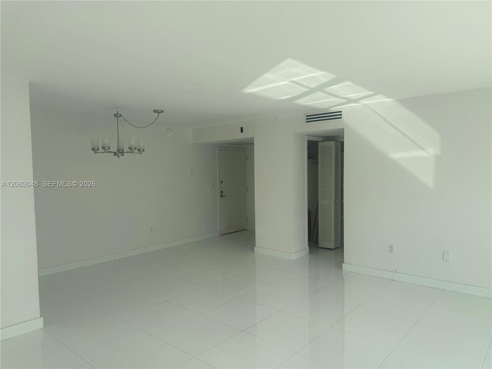 625 Biltmore Way 1103 — photo 5