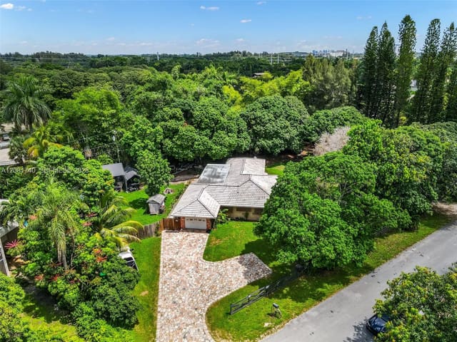 6105 SW 55th Court, Everglade Land Sales Co R, Davie, FL