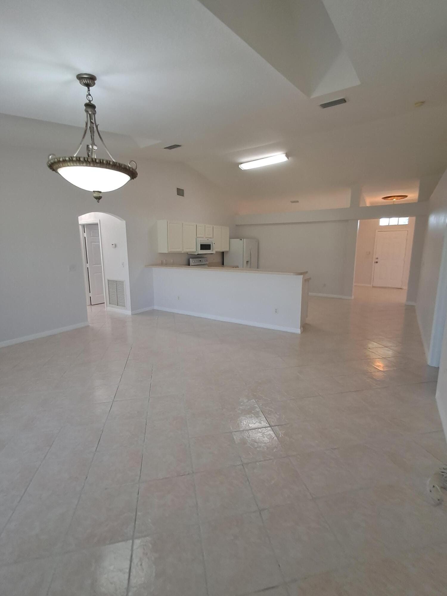 2697 SW Altamira Avenue — photo 6