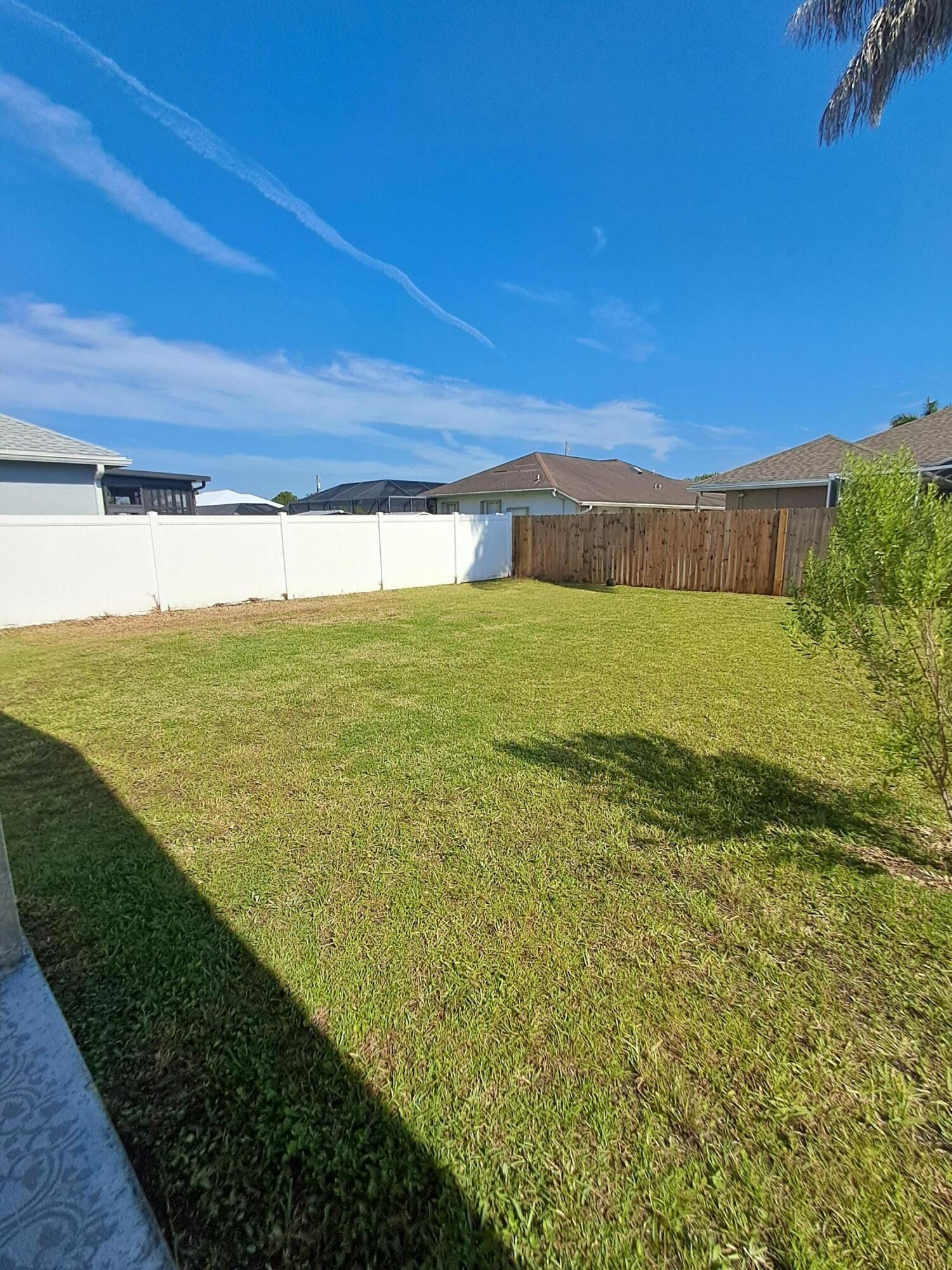 2697 SW Altamira Avenue — photo 10