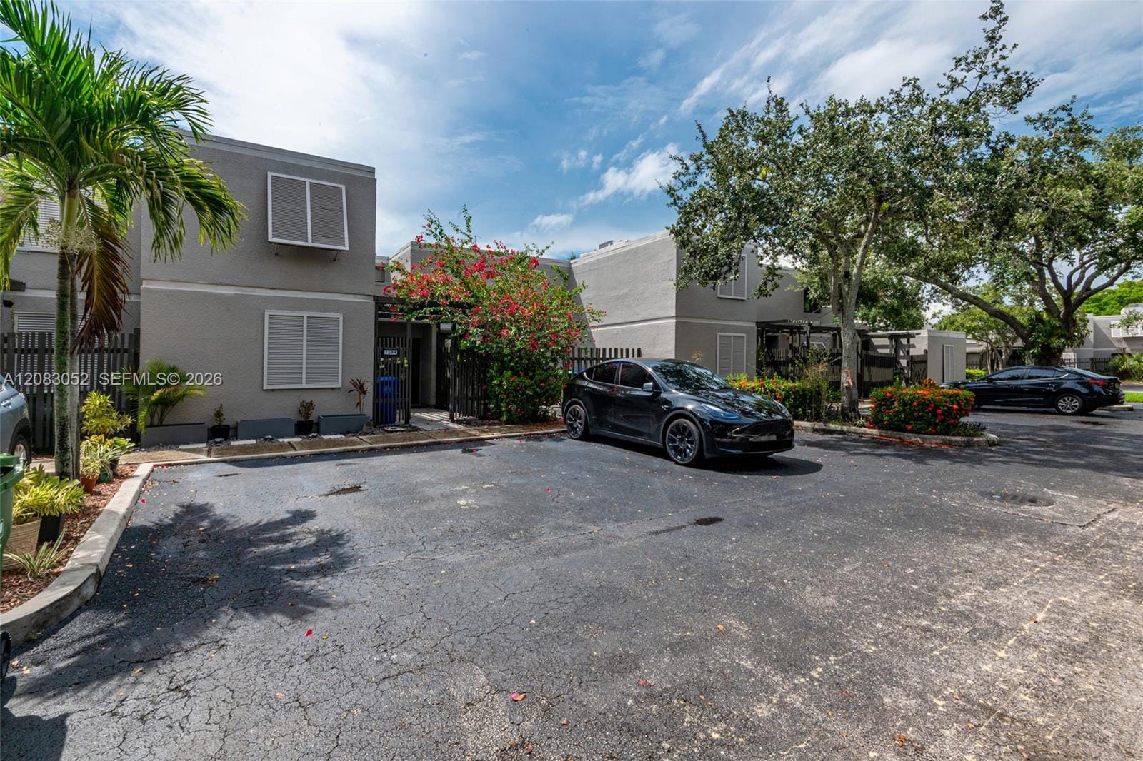 1504 NW 112th Terrace — photo 1