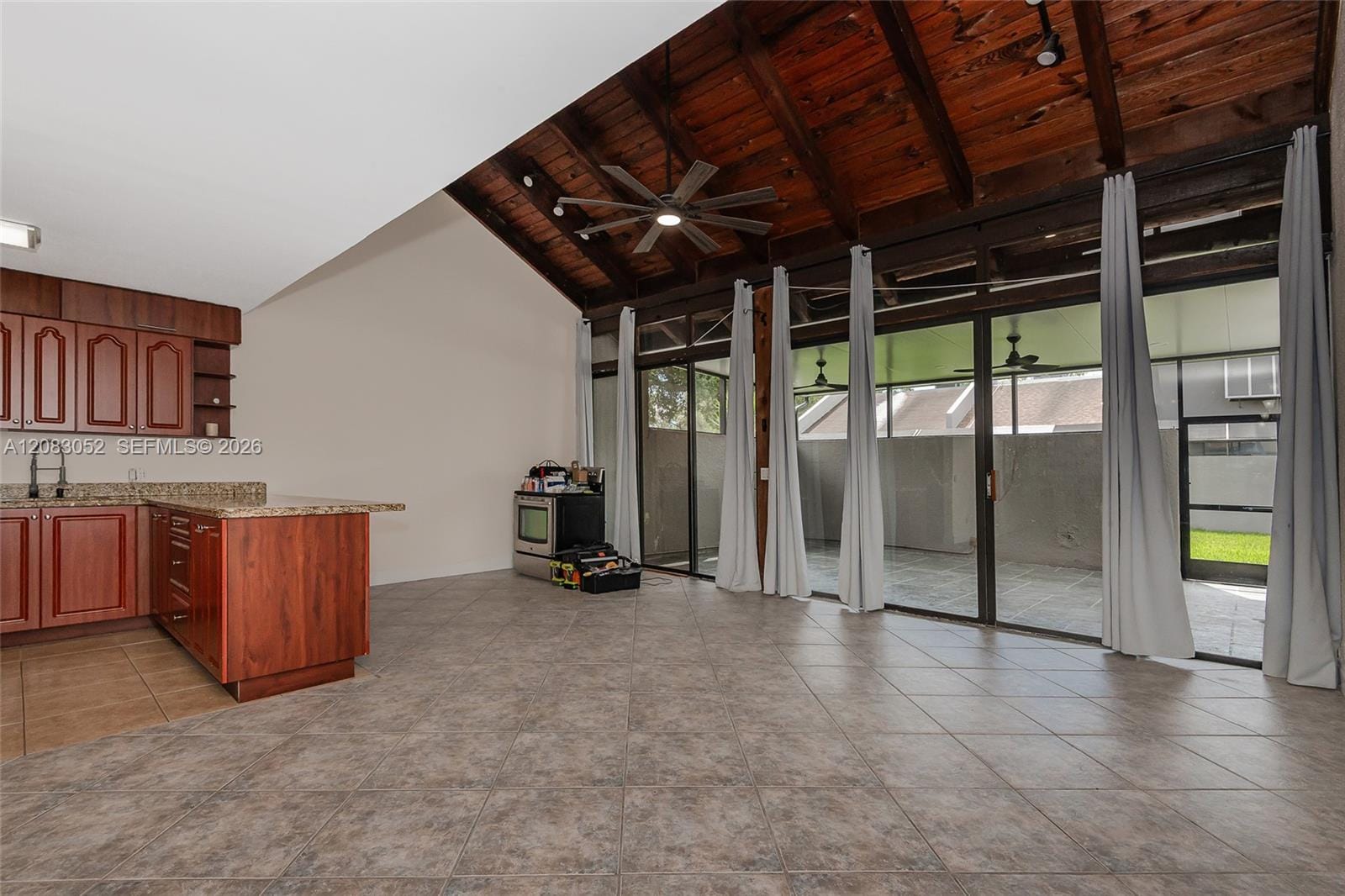 1504 NW 112th Terrace — photo 3