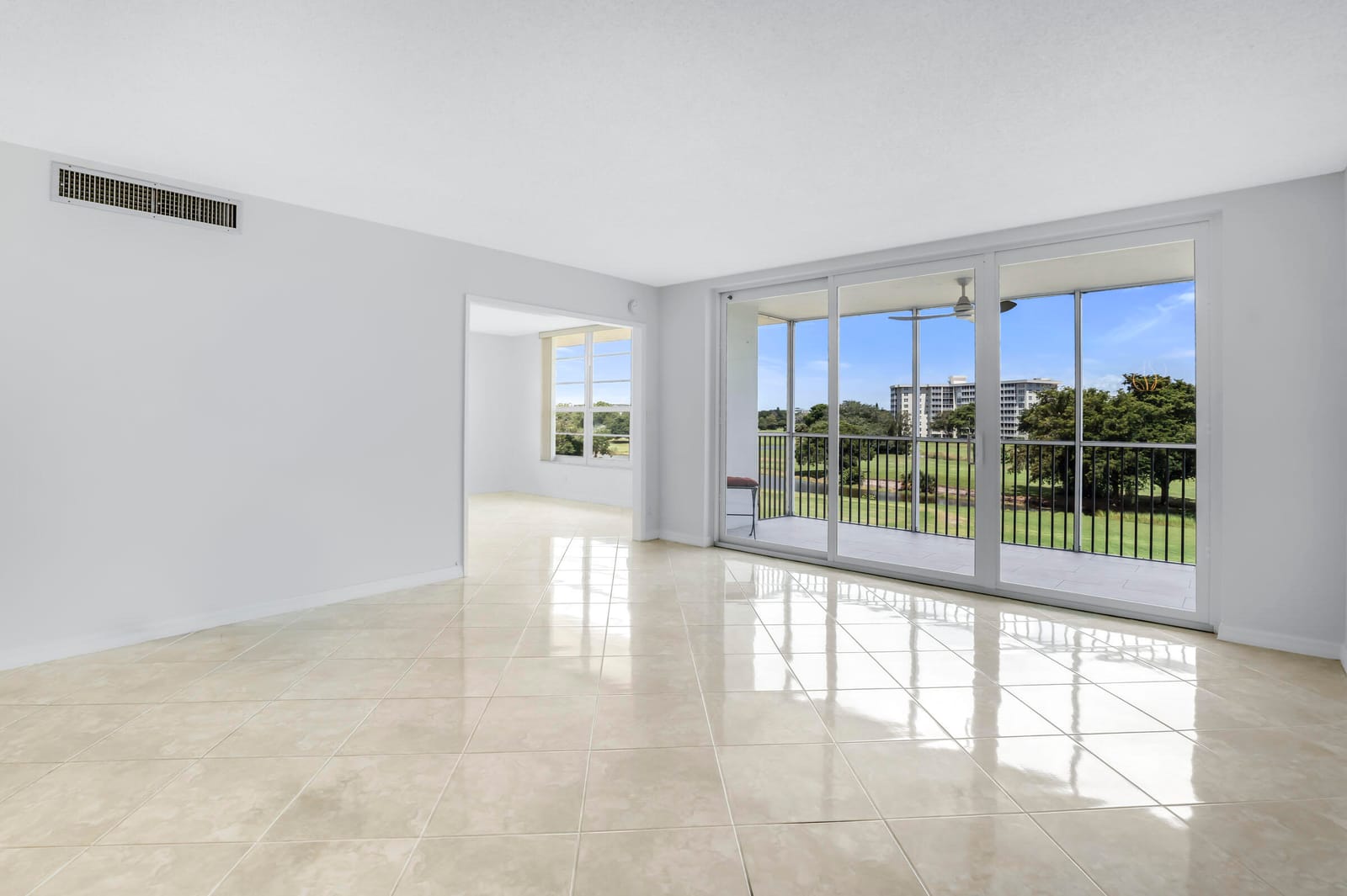 2651 S PALM AIRE Drive 410, Pompano Beach, FL 33069 photo 14