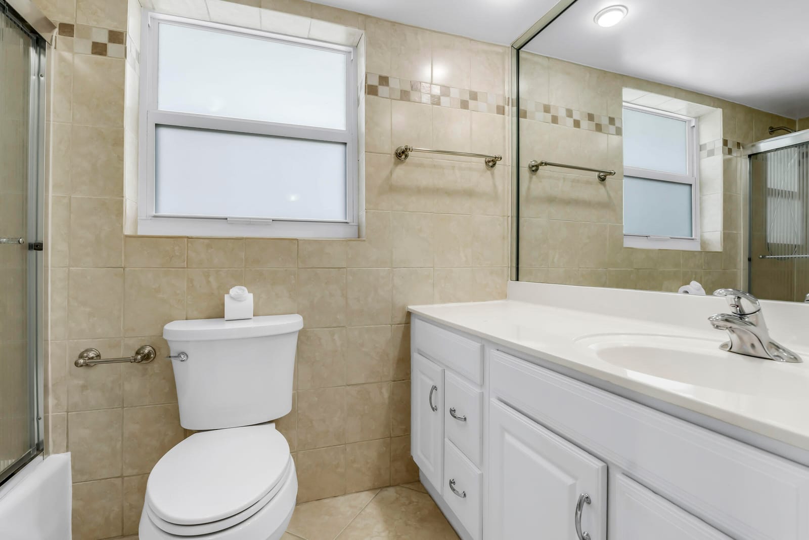 2651 S PALM AIRE Drive 410, Pompano Beach, FL 33069 photo 21
