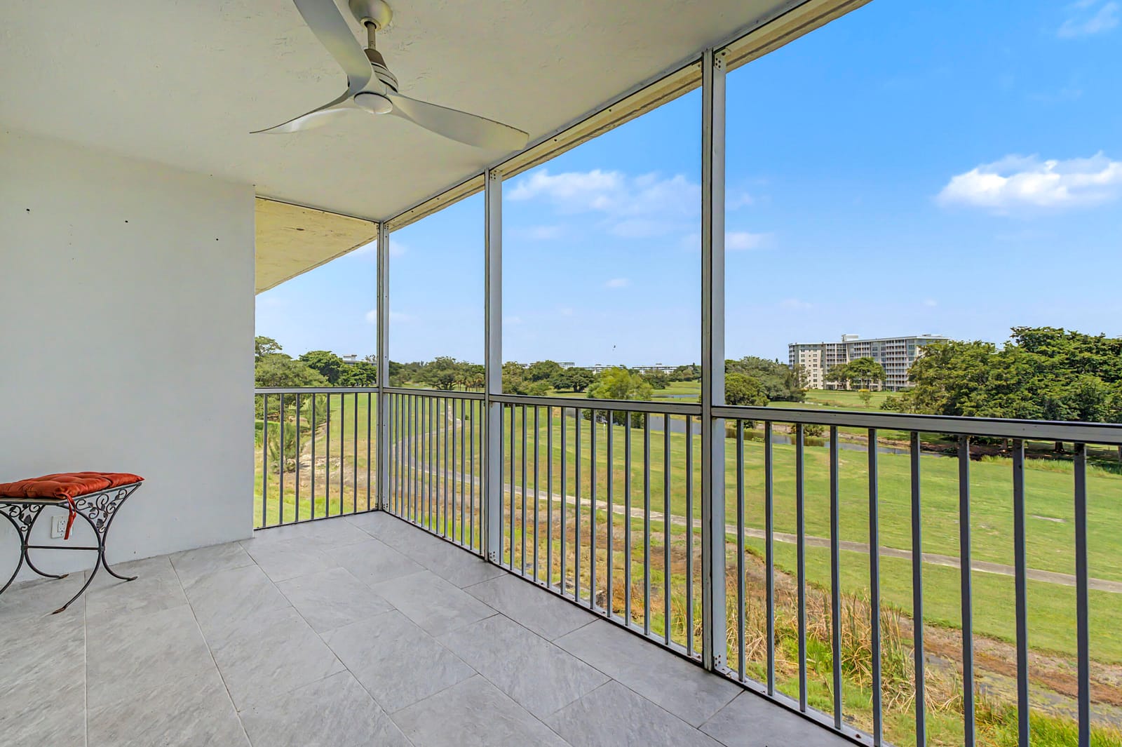 2651 S PALM AIRE Drive 410, Pompano Beach, FL 33069 photo 30