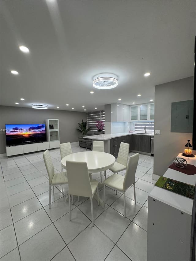 17011 N Bay Road 106, Sunny Isles Beach, FL 33160