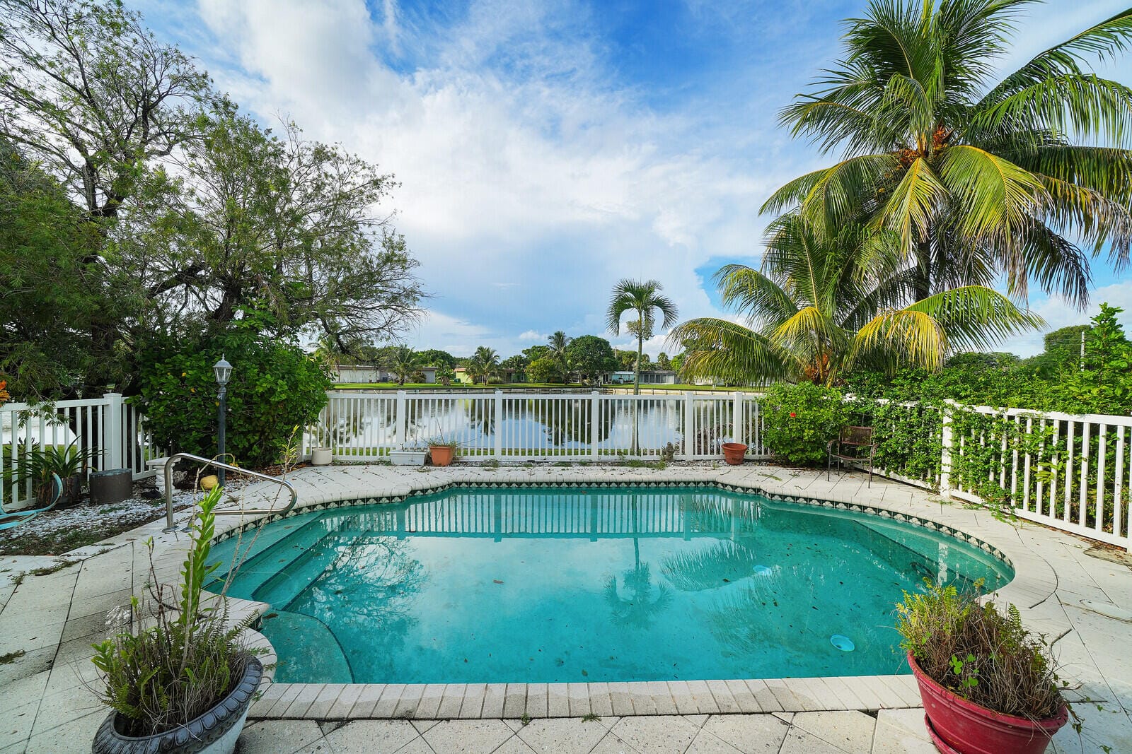 6311 NW 72nd Avenue, Tamarac, FL 33321