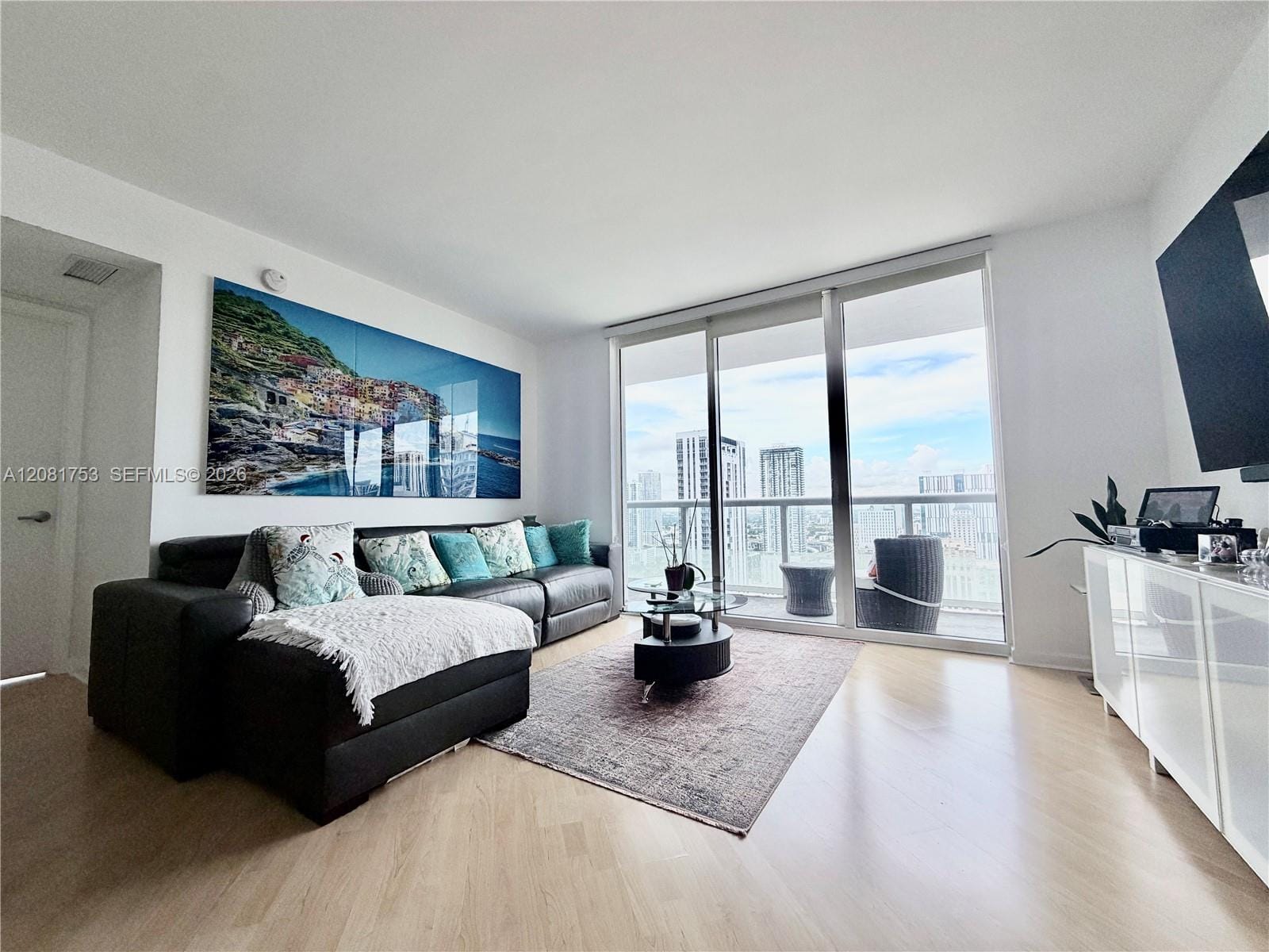 50 Biscayne Boulevard 3211 — photo 10