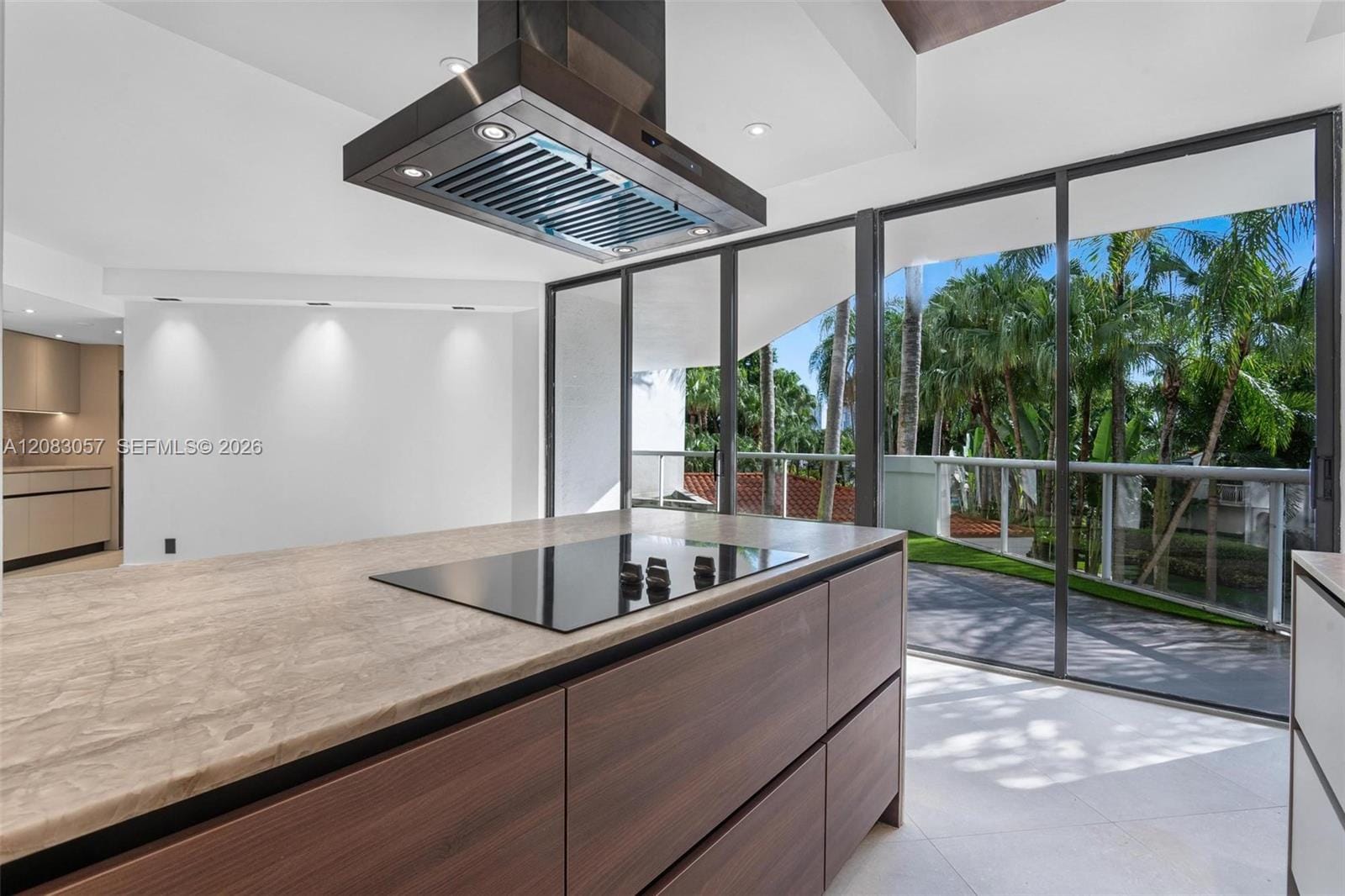 3610 Yacht Club Drive 213 — photo 2