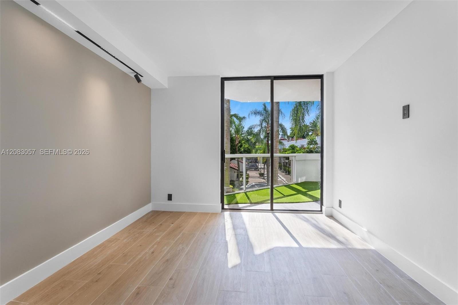 3610 Yacht Club Drive 213, Aventura, FL 33180 photo 29