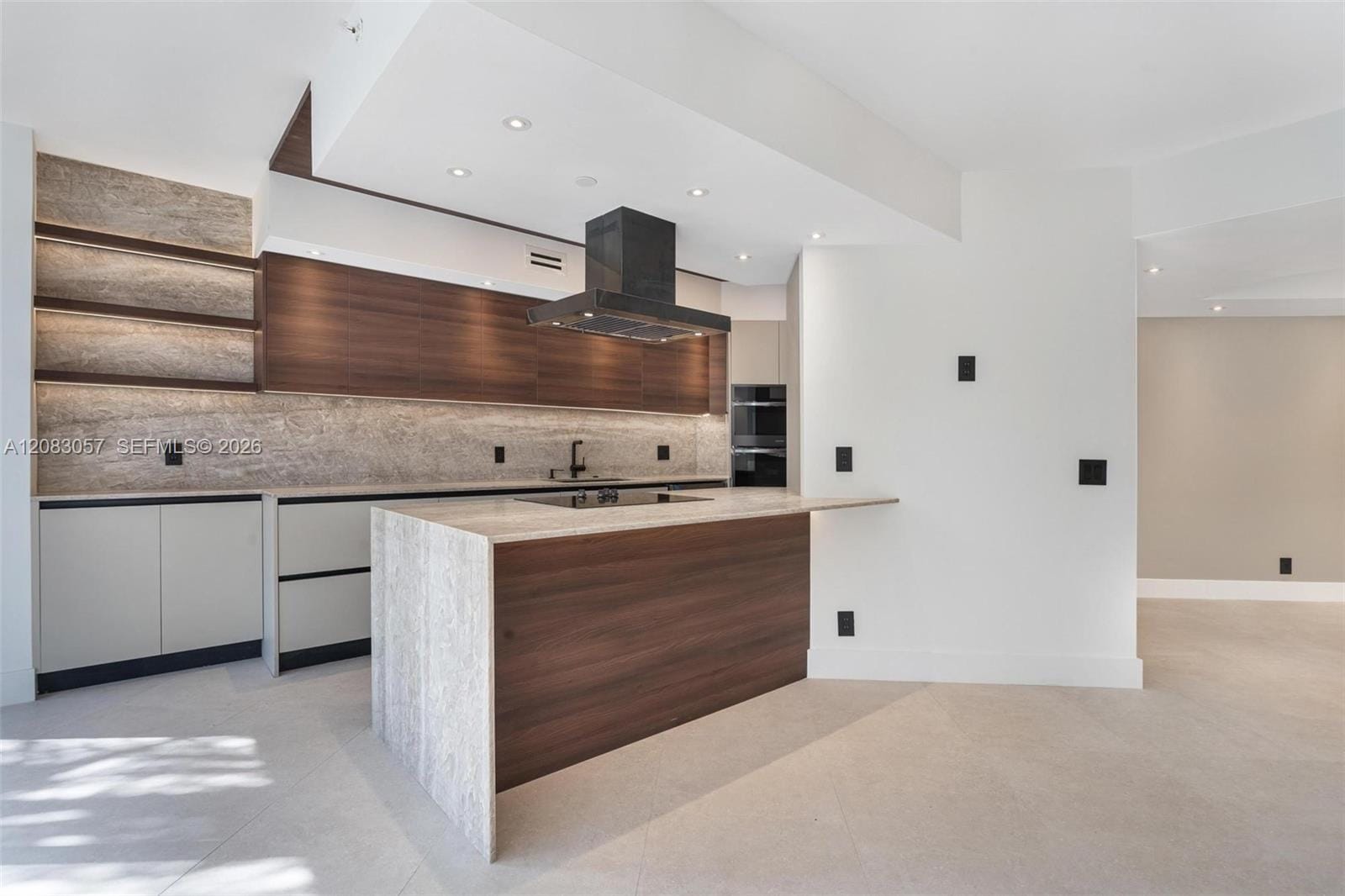 3610 Yacht Club Drive 213 — photo 5