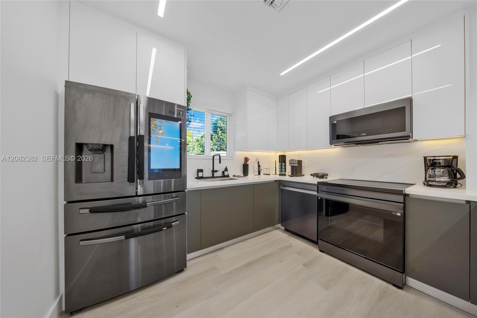 511 NW 48th Street — photo 5