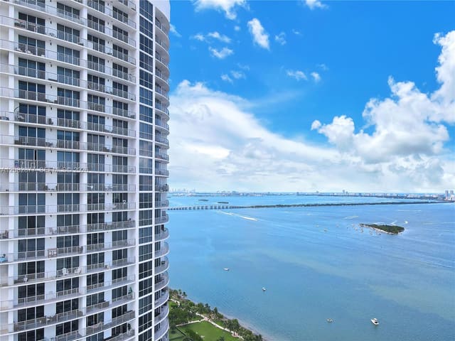 1750 N Bayshore Drive 4504, Miami, FL 33132