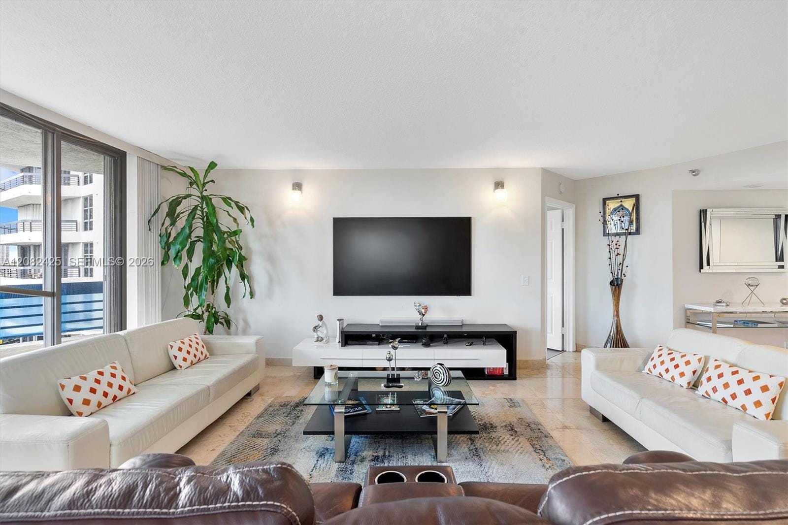 3500 Mystic Pointe Drive 806 — photo 5