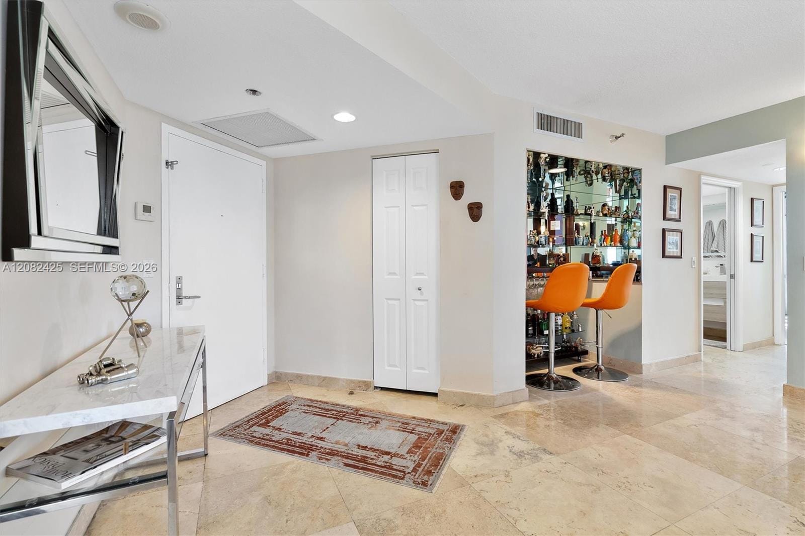 3500 Mystic Pointe Drive 806 — photo 9