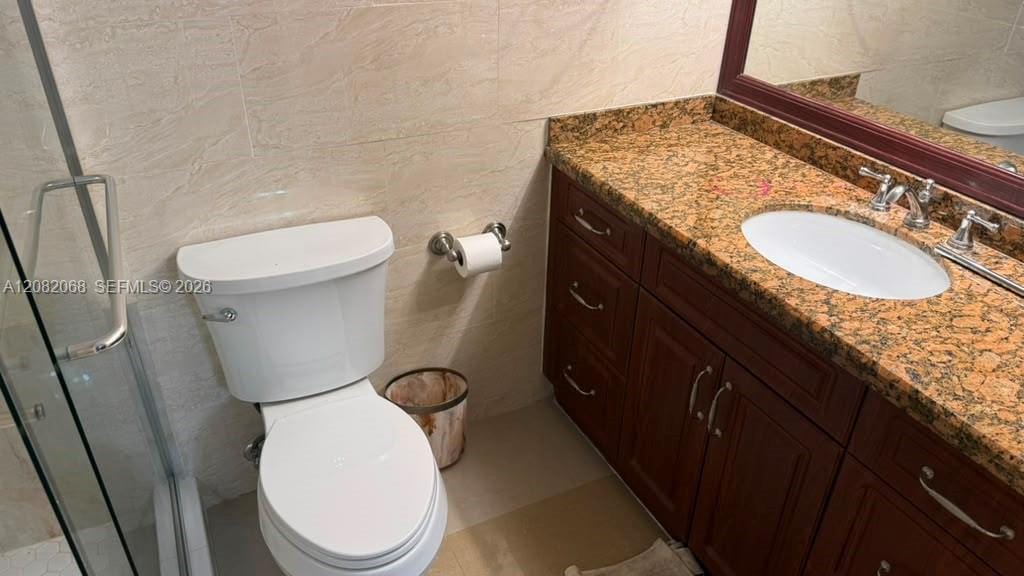 2770 W 61st Place 204, Hialeah, FL 33016 photo 14