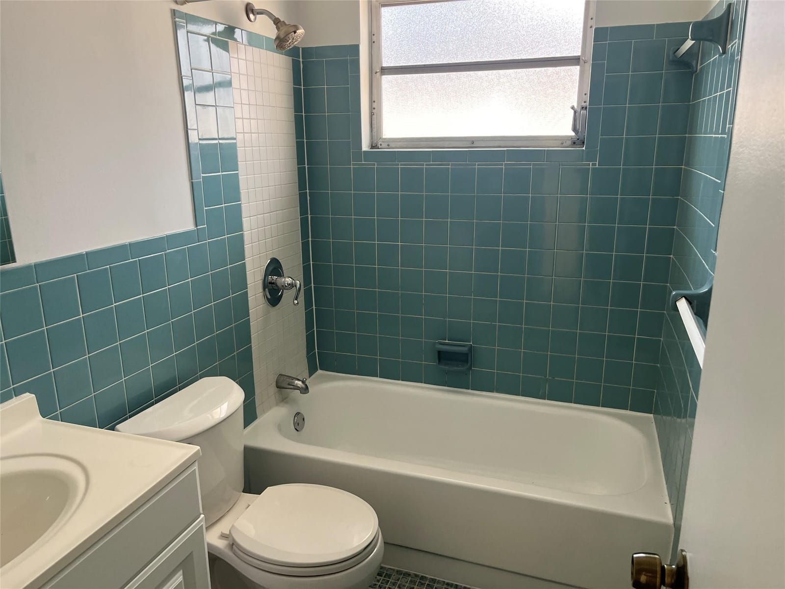 5517 SW 24TH Avenue, Dania Beach, FL 33312 photo 13