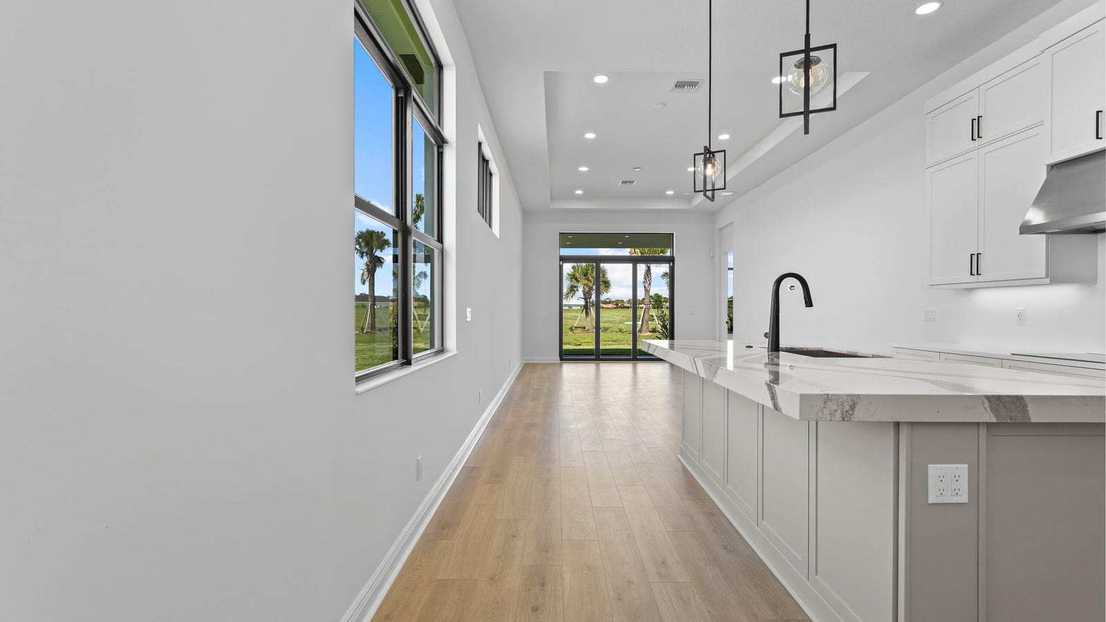 7999 SW ANDREA Way — photo 3