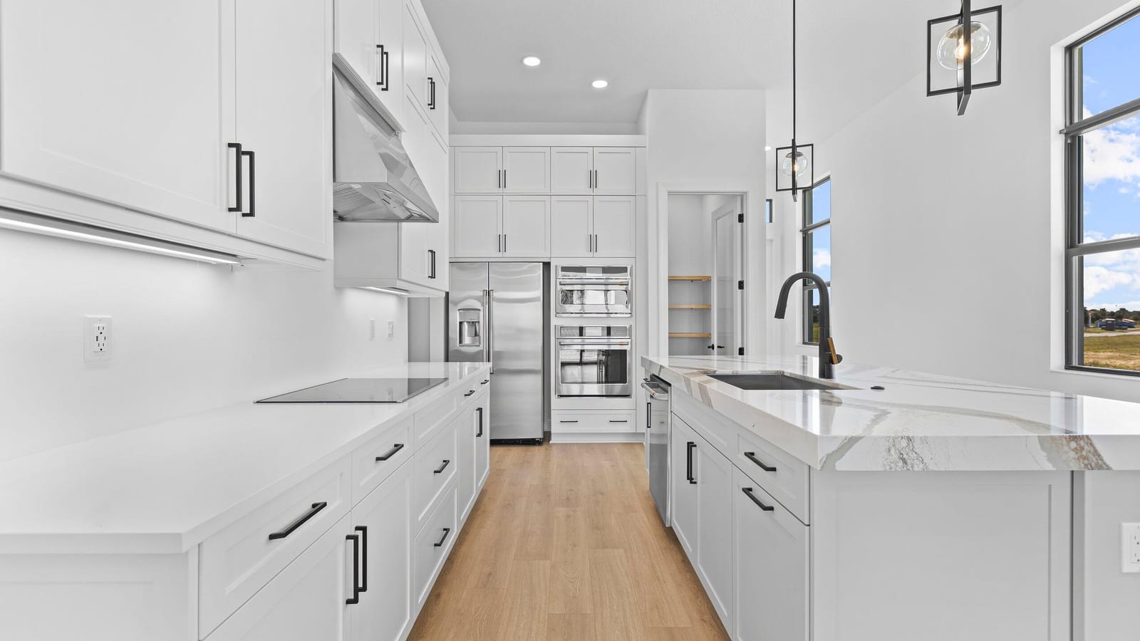 7999 SW ANDREA Way — photo 5