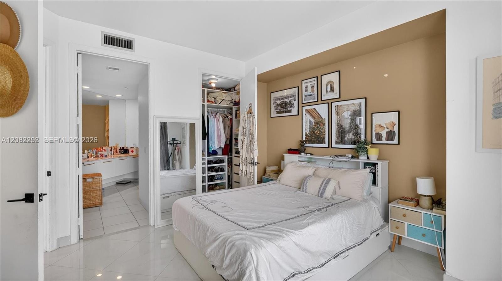 500 Brickell Avenue 4102, Miami, FL 33131 photo 23