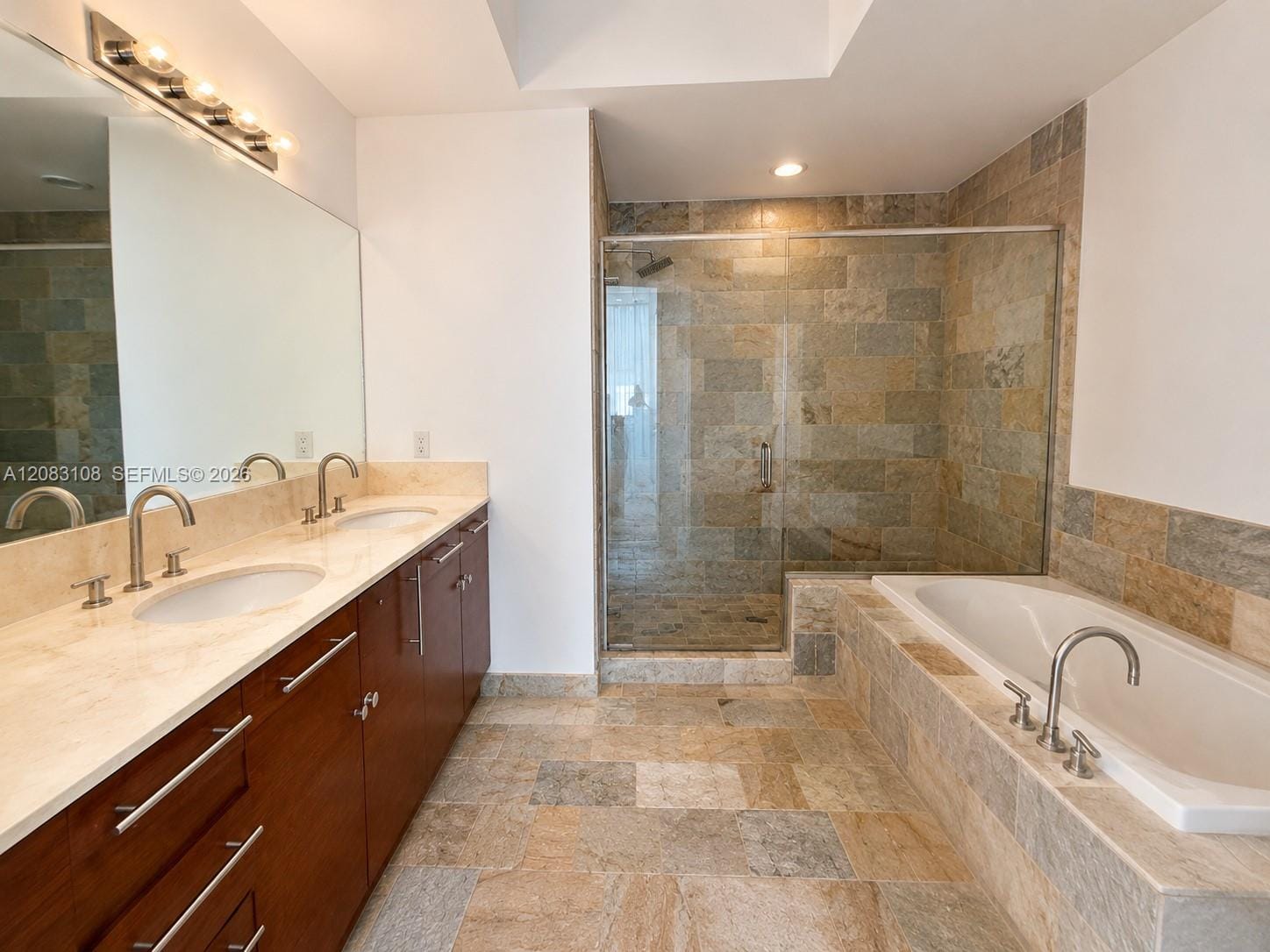 2681 N Flamingo Road 2705S — photo 11