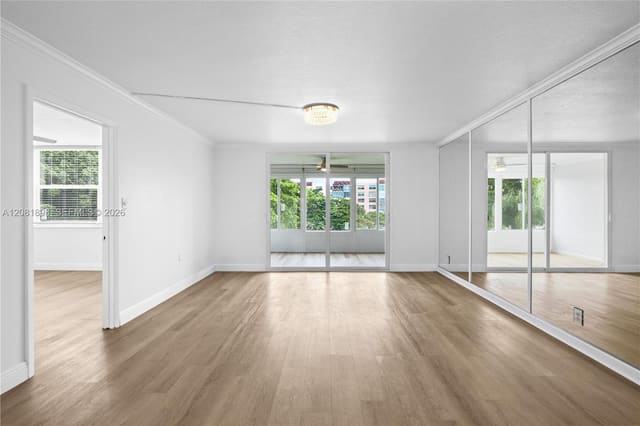 27 Abbey Lane 403, Delray Beach, FL 33446