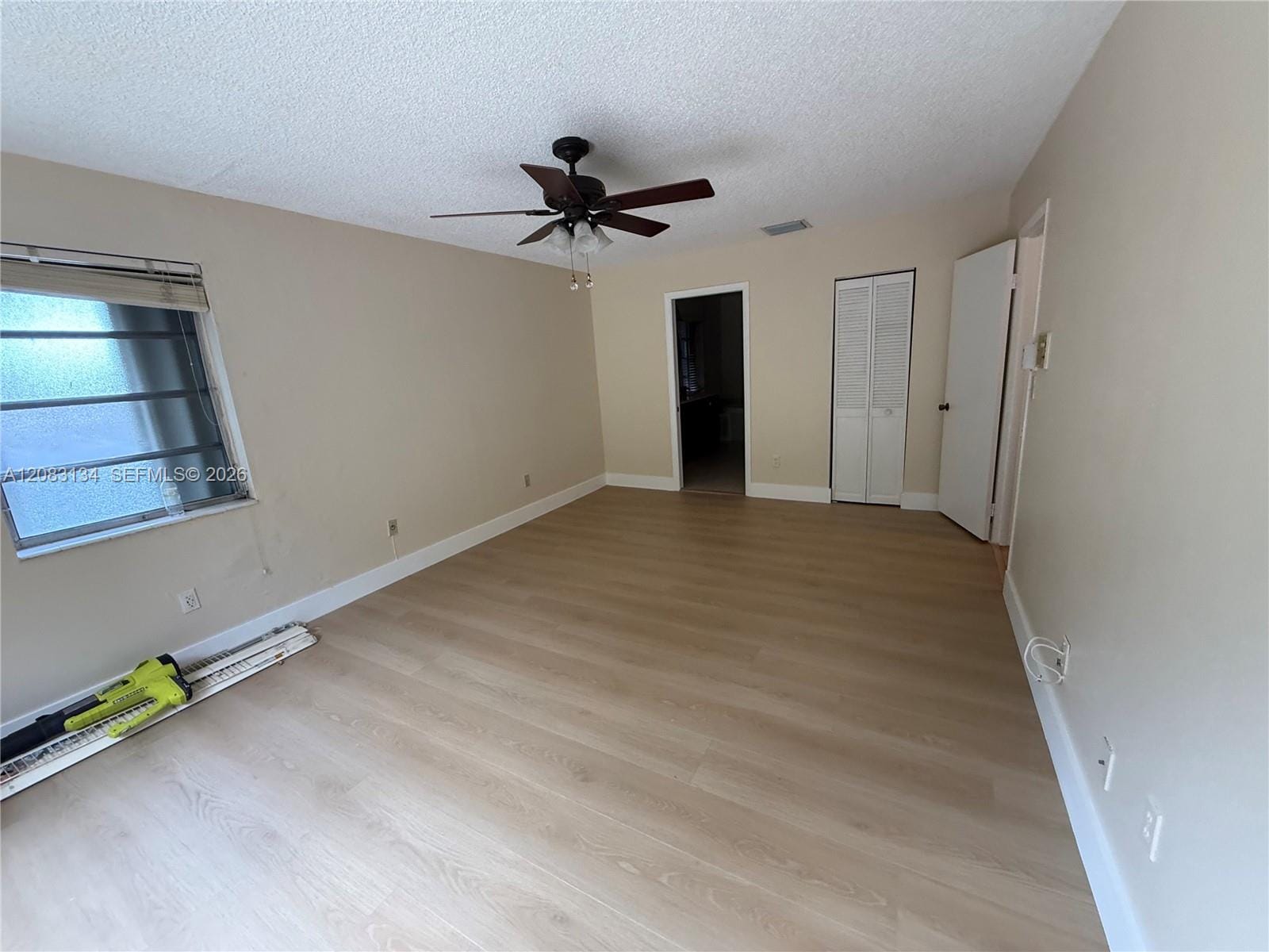 19233 E Lake Drive 19233, Hialeah, FL 33015 photo 13