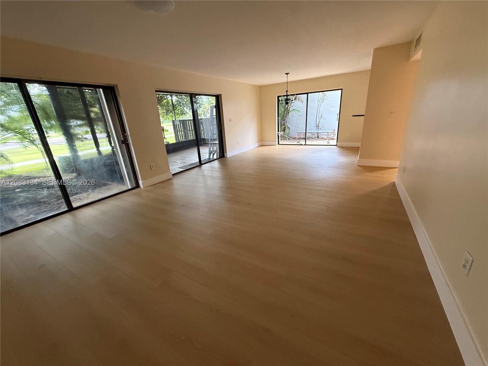 19233 E Lake Drive 19233 — photo 6