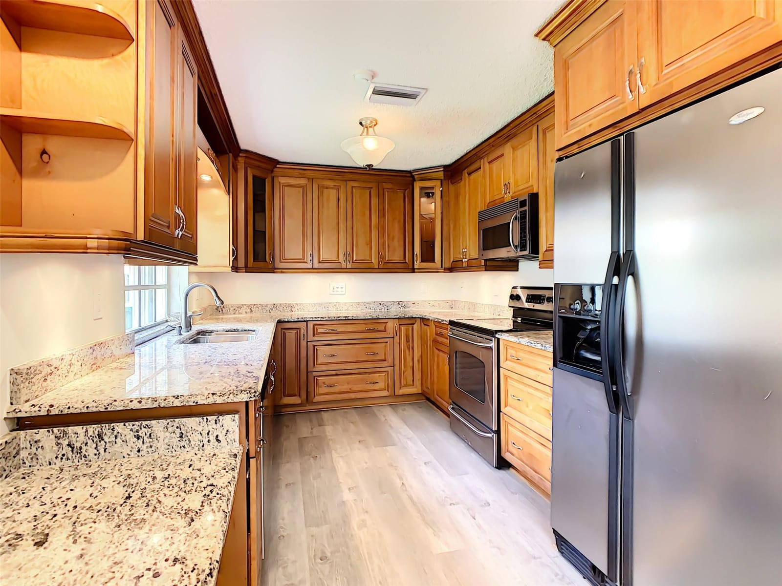 1370 COTTONWOOD Circle 18-3 — photo 9