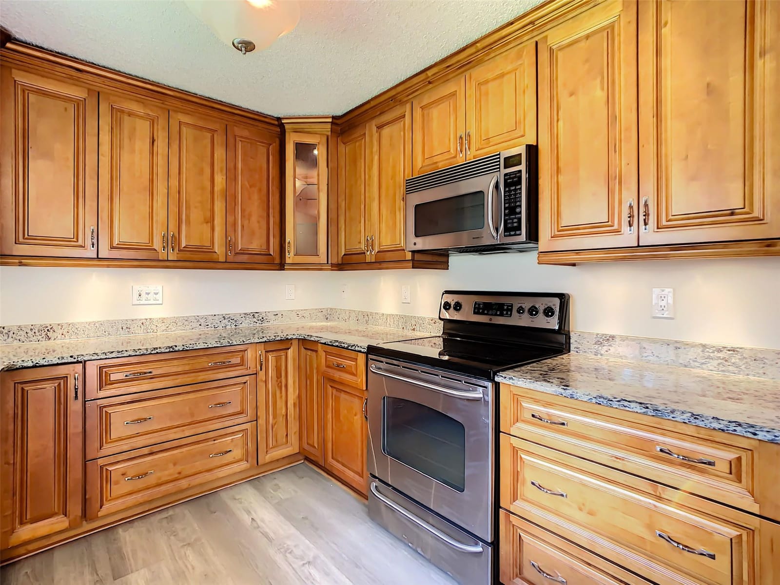 1370 COTTONWOOD Circle 18-3 — photo 5