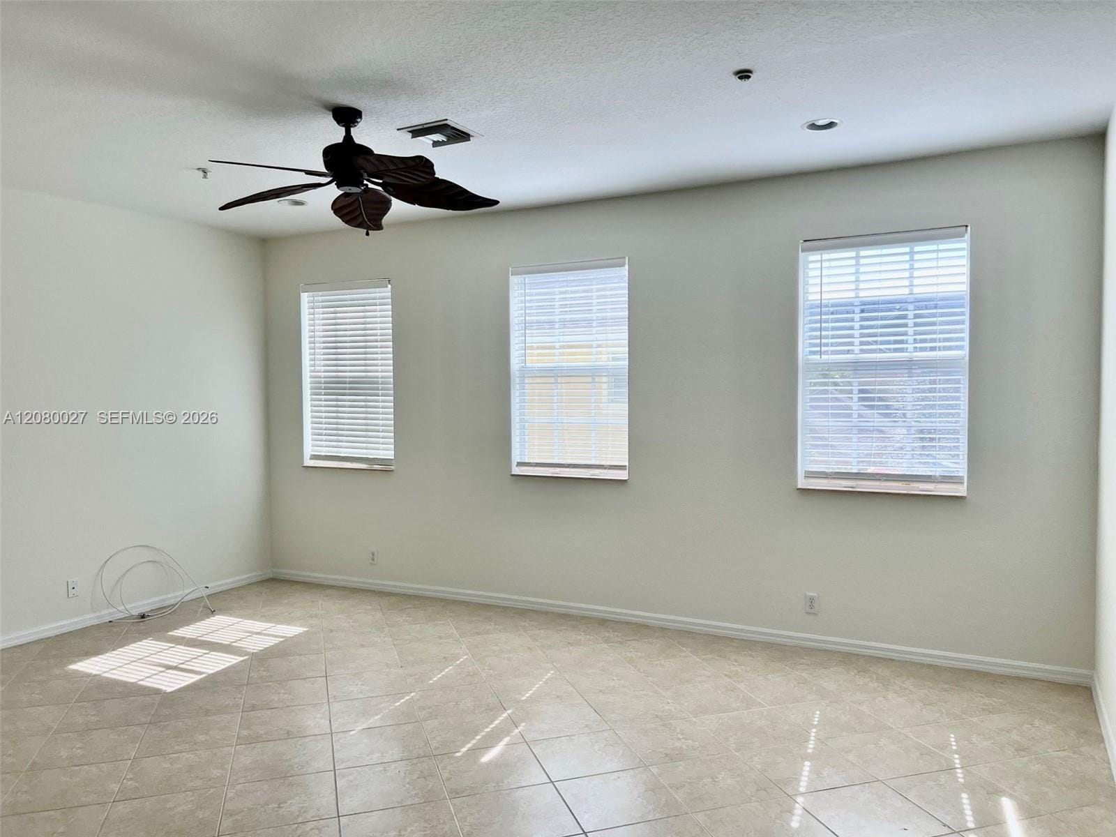 123 E Royal Palm Circle 105 — photo 4