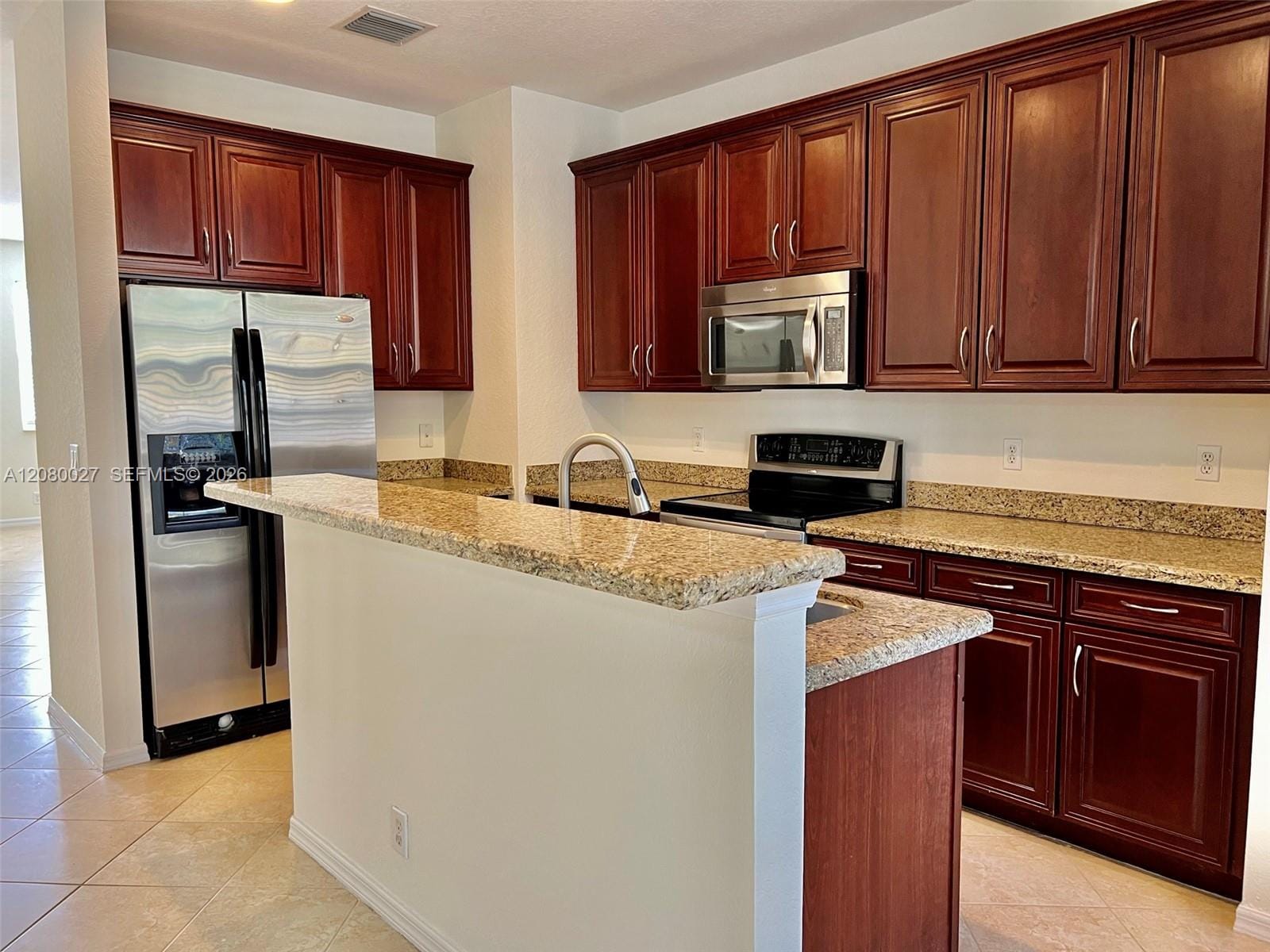123 E Royal Palm Circle 105 — photo 5