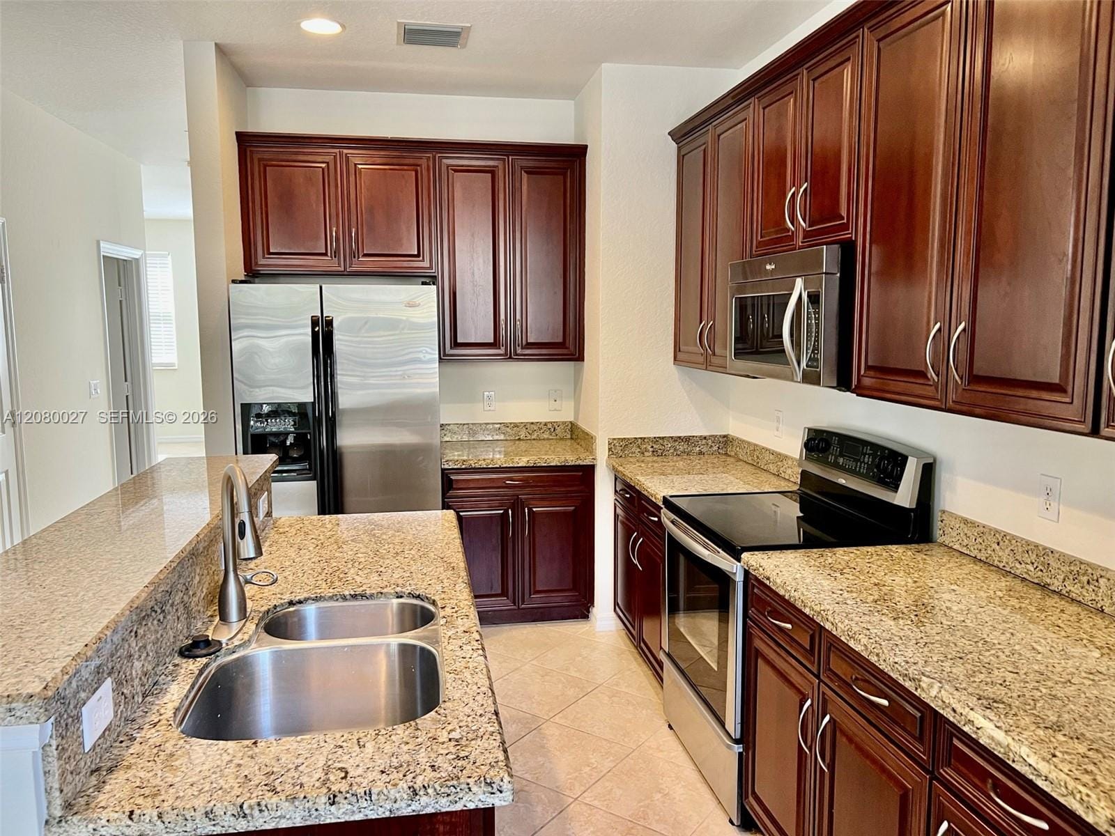 123 E Royal Palm Circle 105 — photo 6