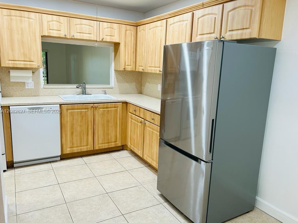 611 Racquet Club Road 1 — photo 9