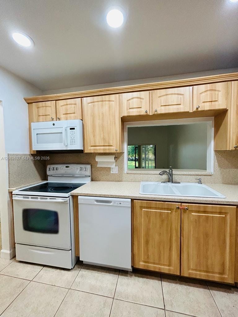 611 Racquet Club Road 1 — photo 10