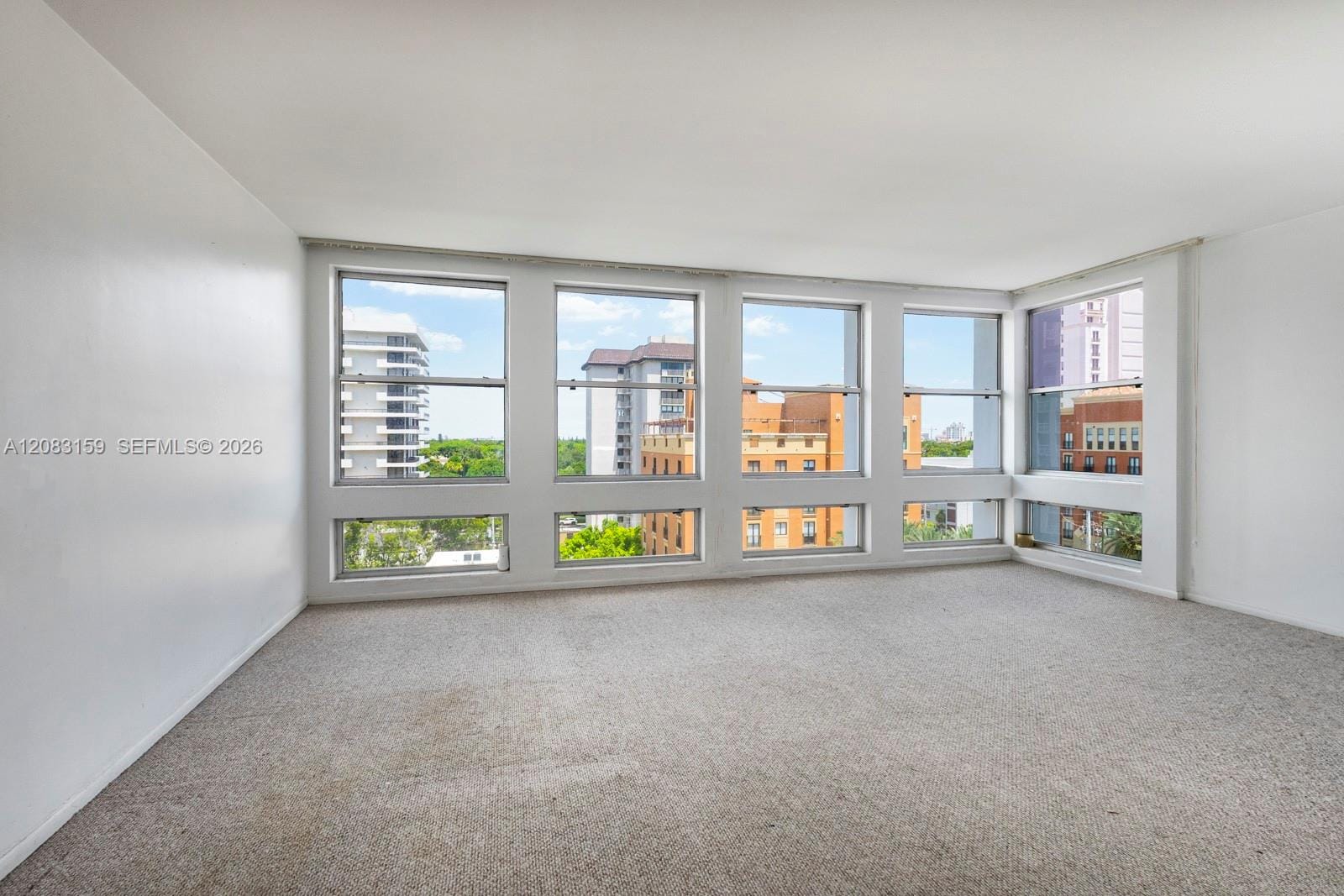700 Biltmore Way 719 — photo 2