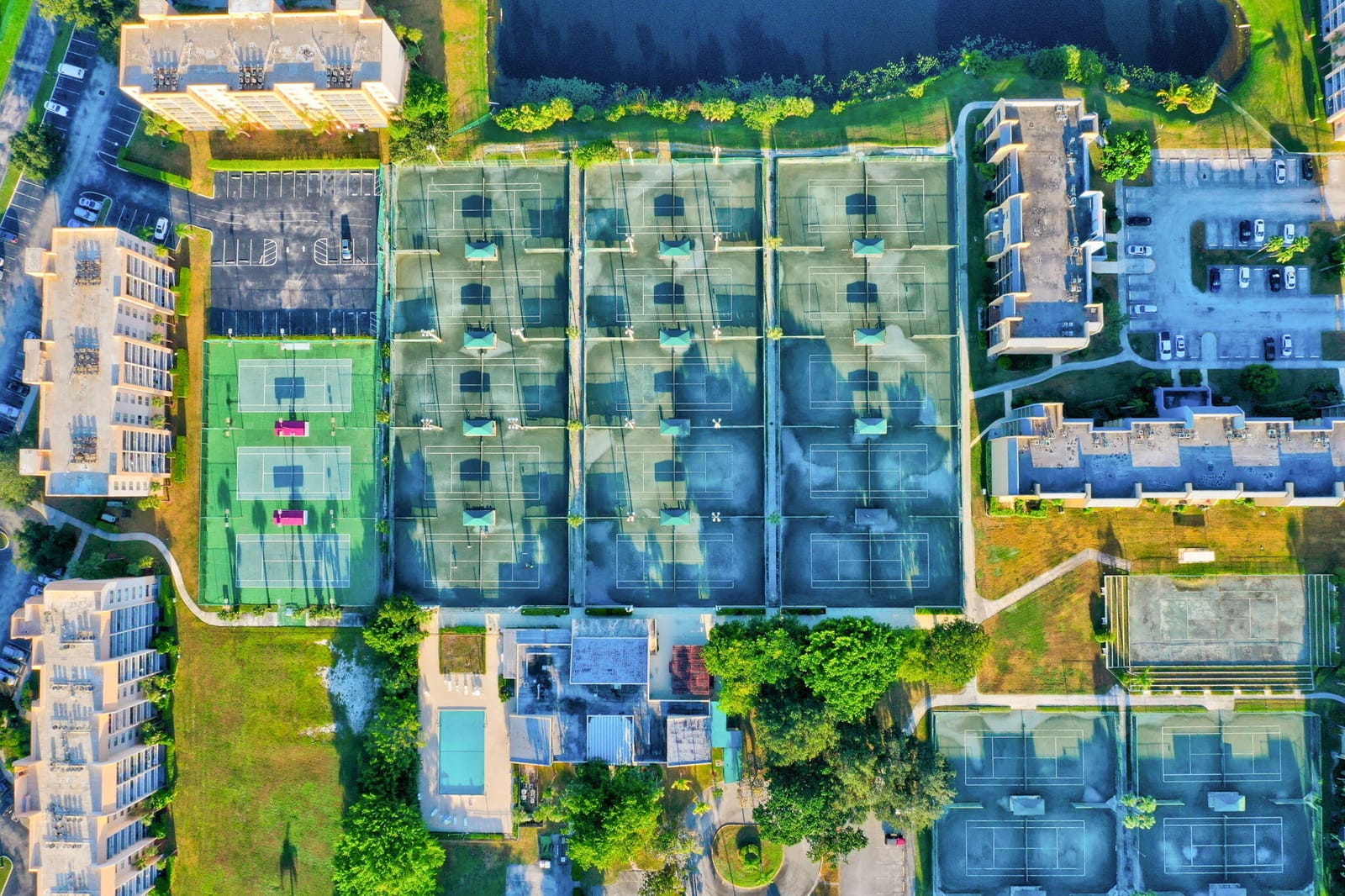 2786 TENNIS CLUB Drive 407, West Palm Beach, FL 33417 photo 17