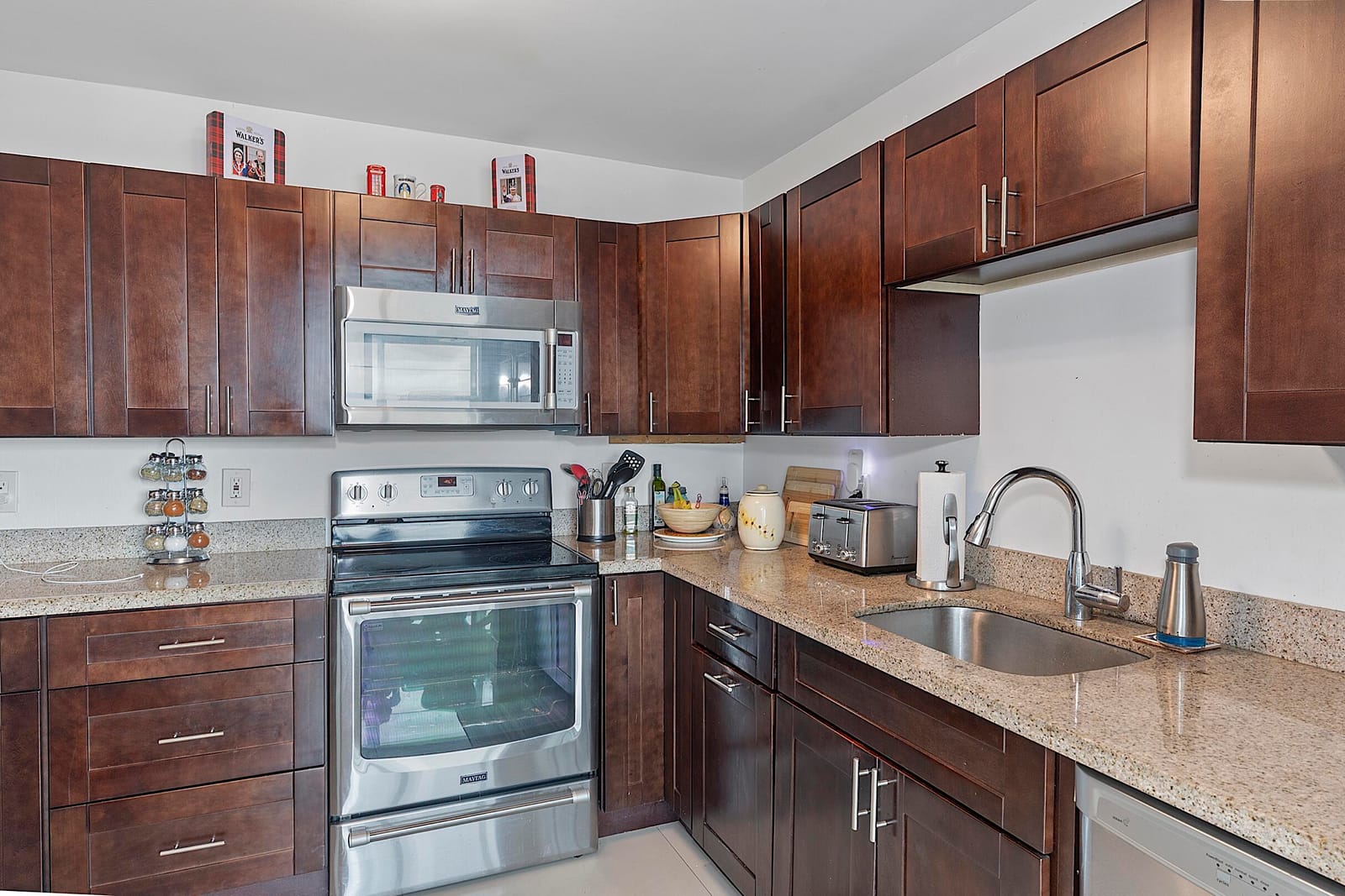1170 N FEDERAL Highway 612 — photo 8