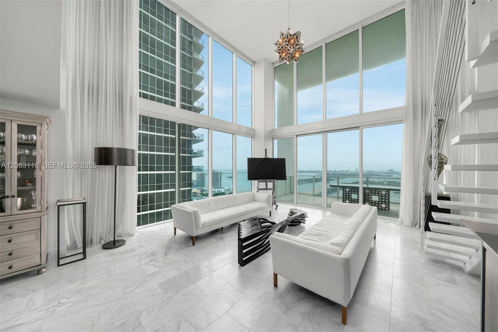 1040 Biscayne Boulevard 3304 — photo 4