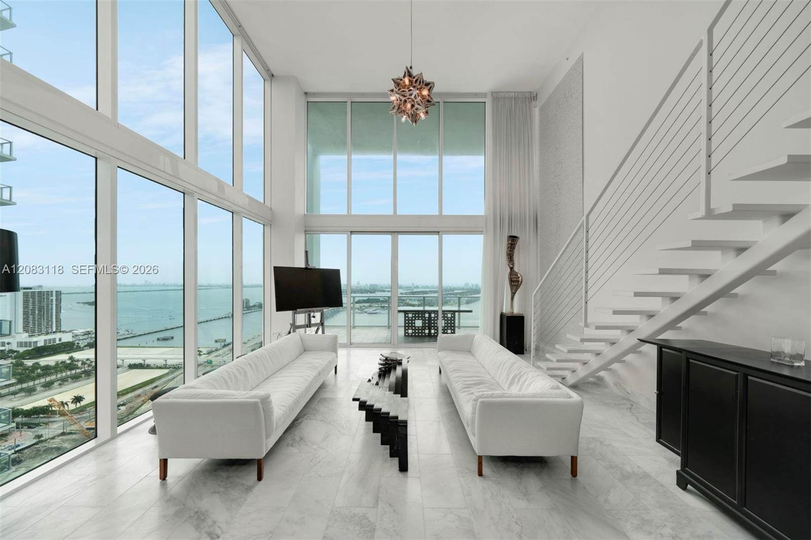 1040 Biscayne Boulevard 3304, Miami, FL 33132