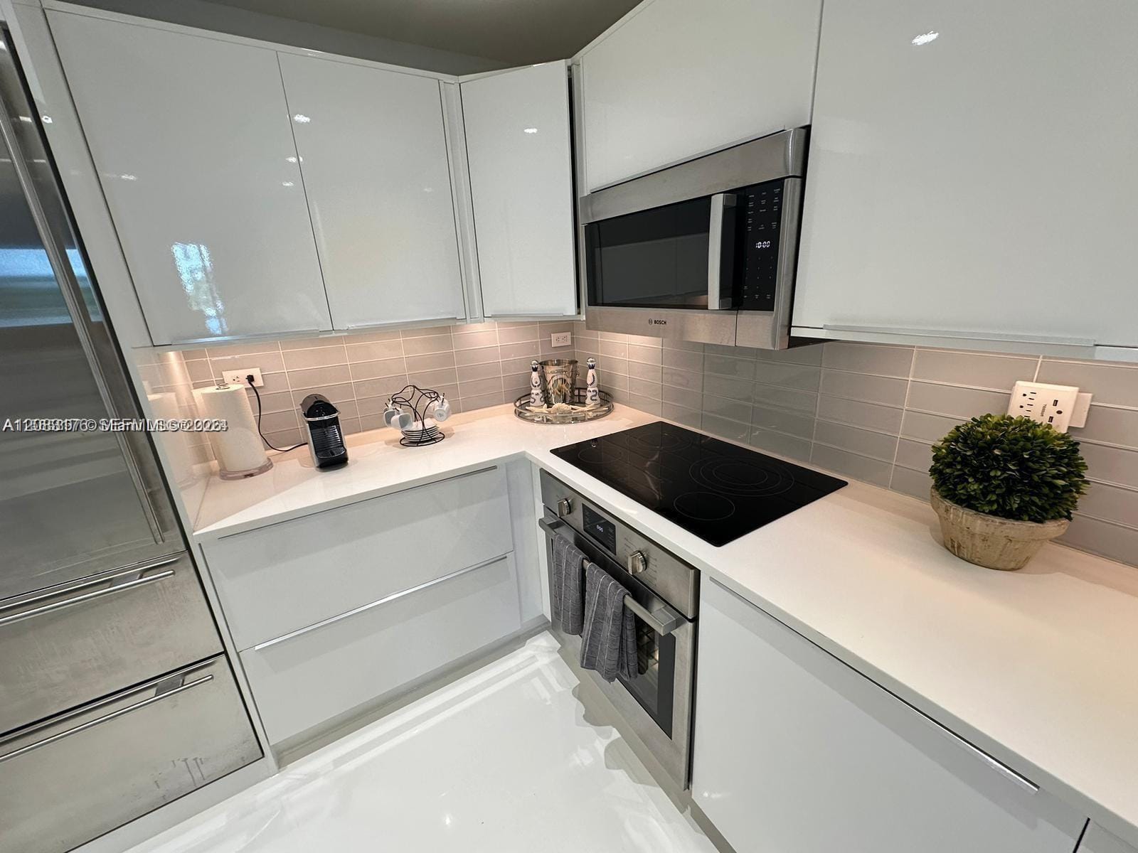 2301 Collins Avenue 611, Miami Beach, FL 33139 photo 13