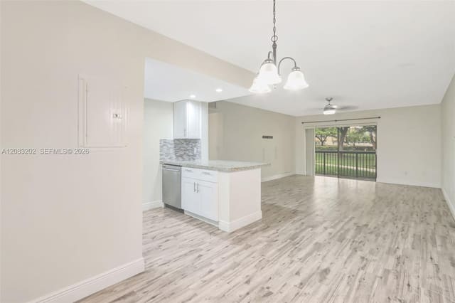 7925 SW 86th Street #903, Miami, FL 33143