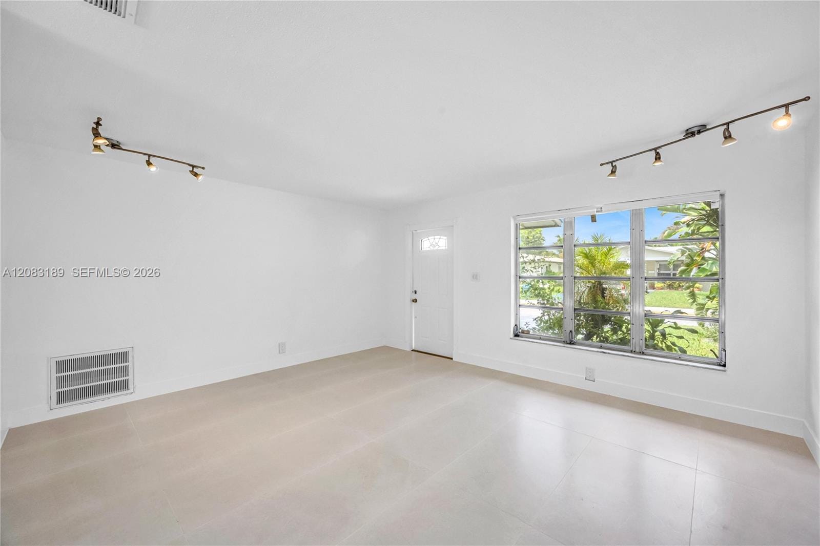 7408 NW 58th Street — photo 5